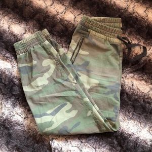 TNA camp joggers